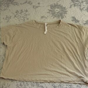 lululemon athletica Classic Crew Tee in Light Tan